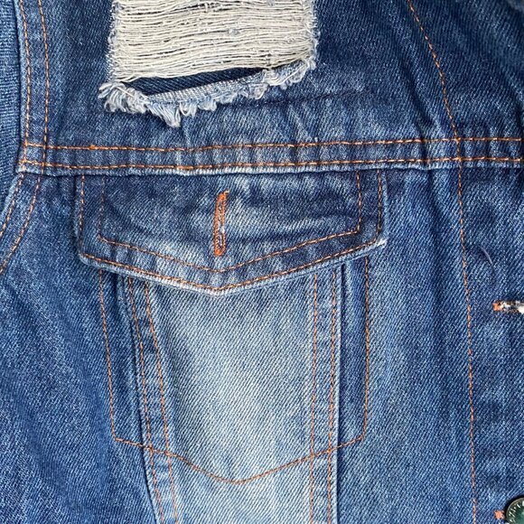 Taxi Womens Distressed Denim Jacket With Ripped Details Long Sleeves & Button Fr - Picture 9 of 15
